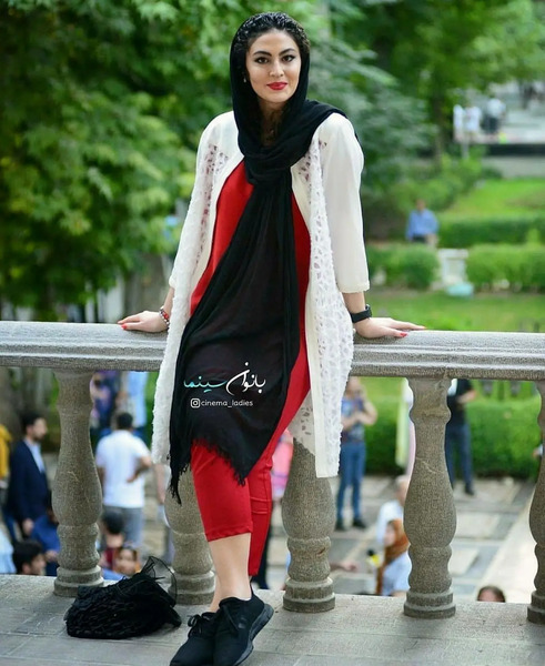 عکس بی حجاب مریم مومن