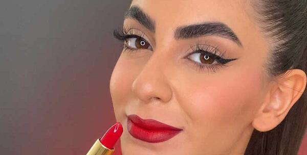 عکس لب با رژلب