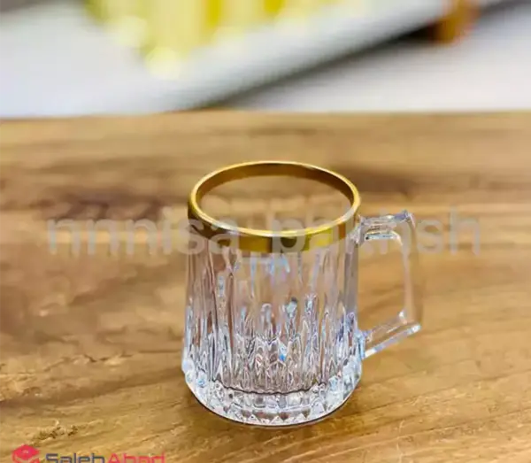 عکس استکان لب طلایی