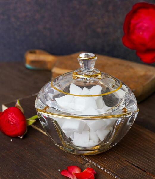 عکس قندان لب طلایی