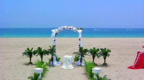 عکس عروسی لب ساحل