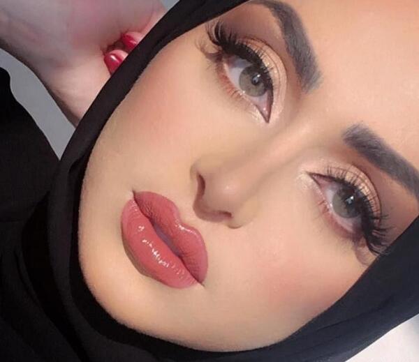 عکس رژ لب عروس