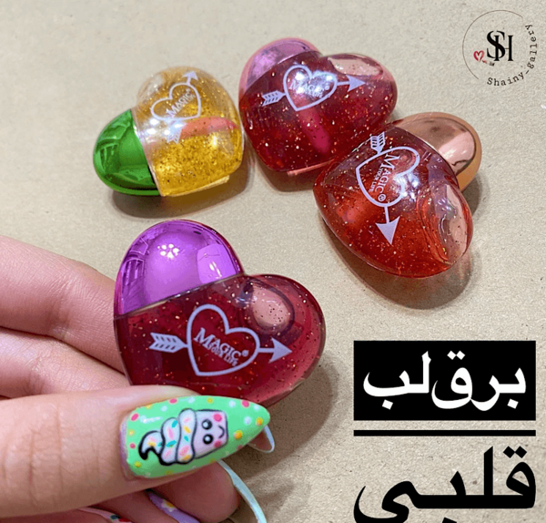 عکس رژ لب قلبی