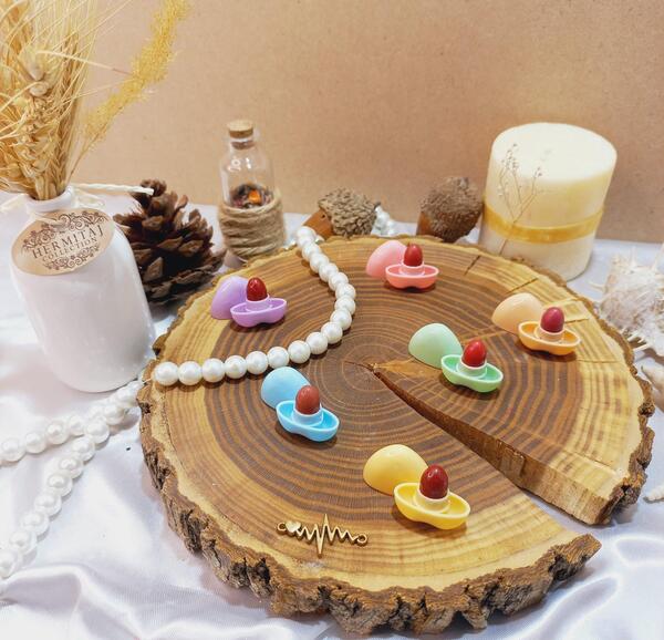 عکس رژ لب قلبی