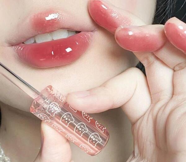عکس رژ لب کره ای