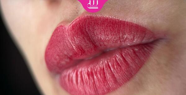 عکس شیدینگ لب کالباسی