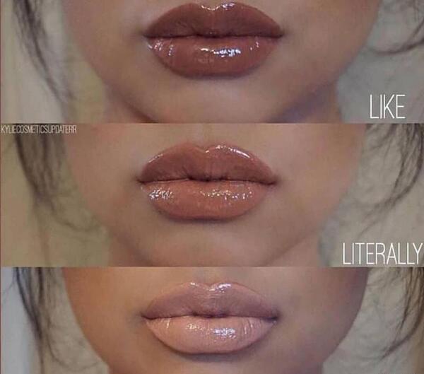 عکس رژ لب کالباسی تیره