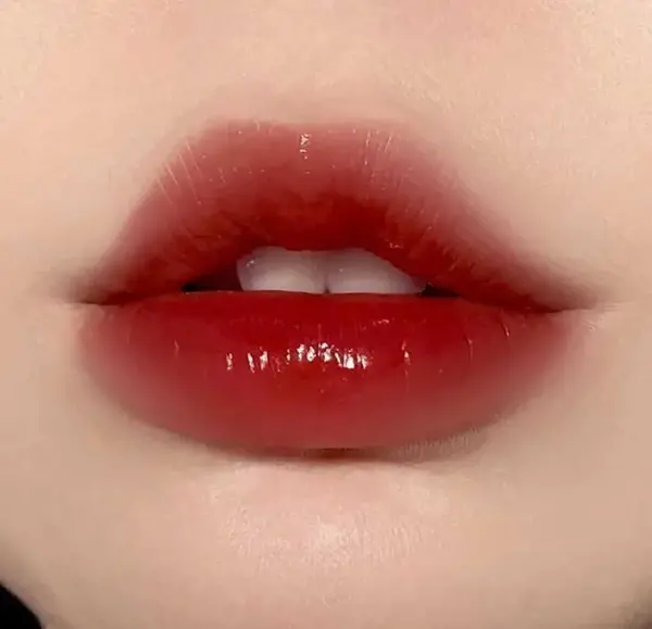 عکس لب های کره ای