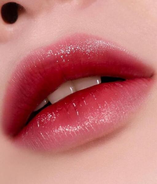 عکس لب های کره ای