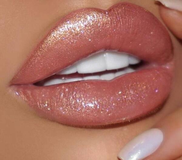 عکس لب های خوشگل