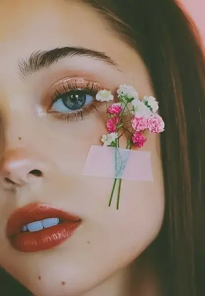عکس لب خوشگل واسه پروفایل