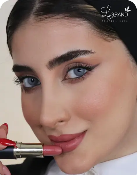 عکس رژ لب دخترانه کوچک