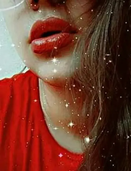 عکس لب خیلی قشنگ