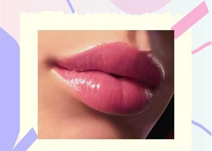 عکس ژل لب قلوه ای