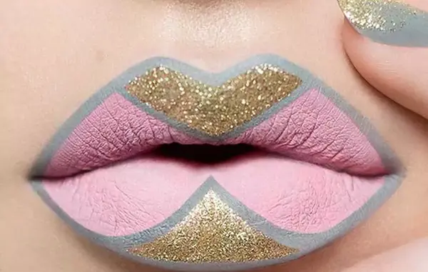 عکس رژ لب فانتزی دخترانه