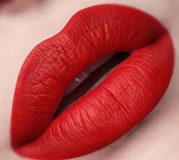 عکس رژ لب فانتزی دخترانه