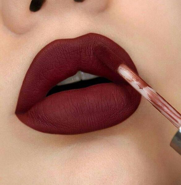 عکس رژ لب عروسکی