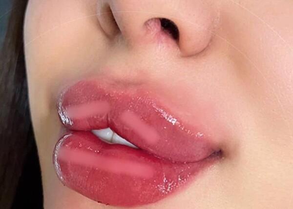 عکس مدل لب عروسکی