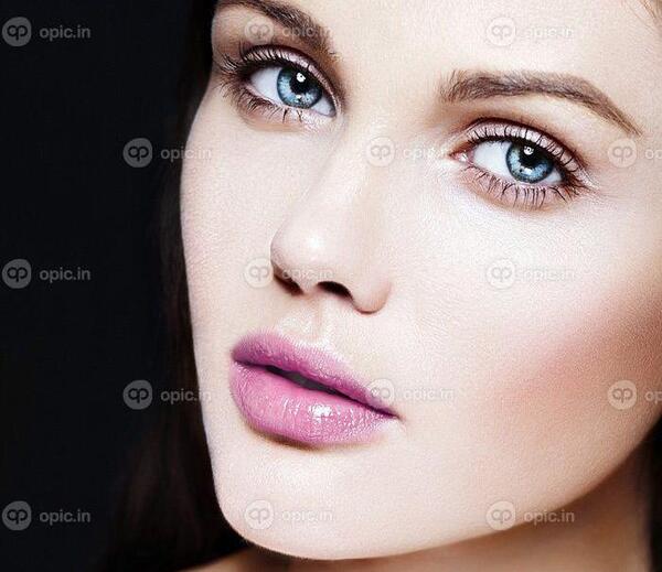 عکس لب زیبا دختر