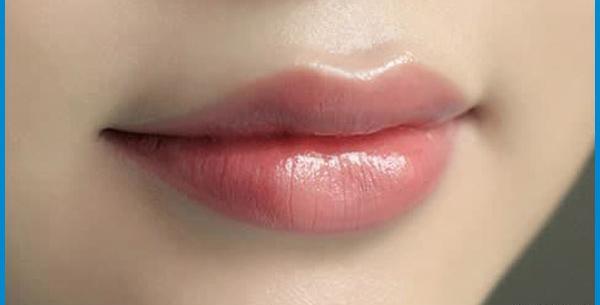 عکس ژل لب مدل اردکی