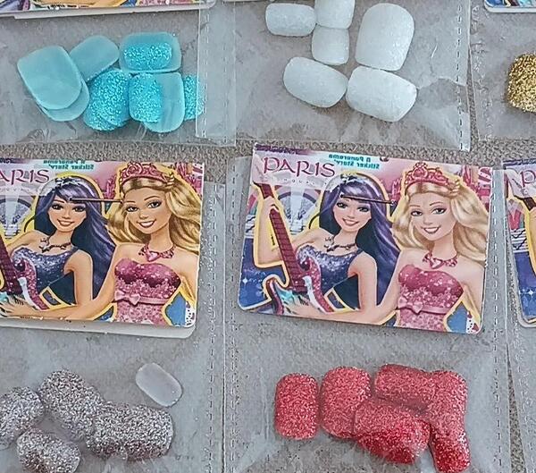 عکس ناخن مصنوعی اکلیلی بچه گانه