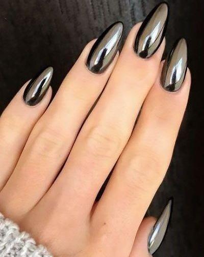 عکس ناخن نقره ای مشکی
