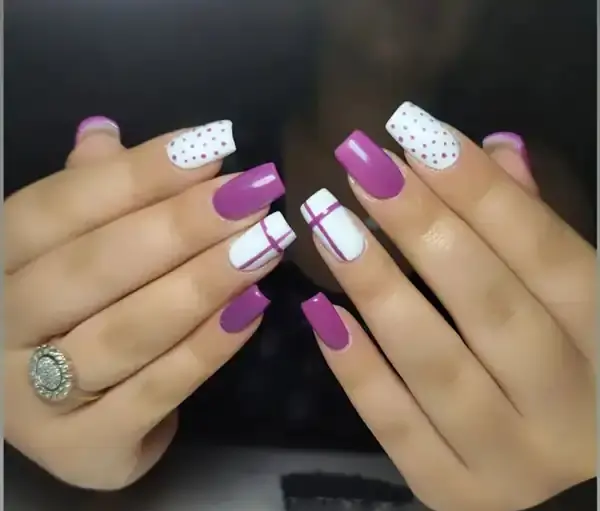 عکس لاک ناخن یاسی