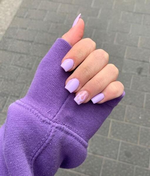 عکس لاک ناخن یاسی