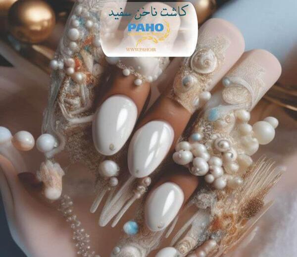 عکس ناخن سفید نقره ای