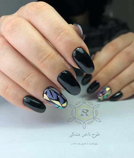 عکس ناخن مشکی نقره ای