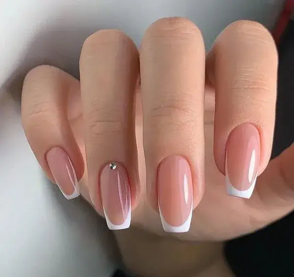 عکس ناخن لمینت کوتاه
