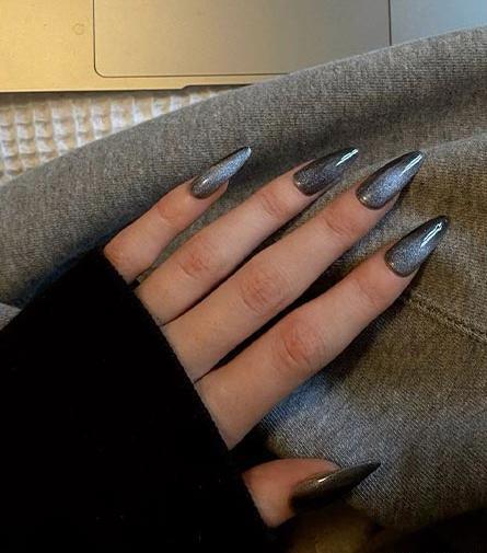 عکس کاشت ناخن گربه ای
