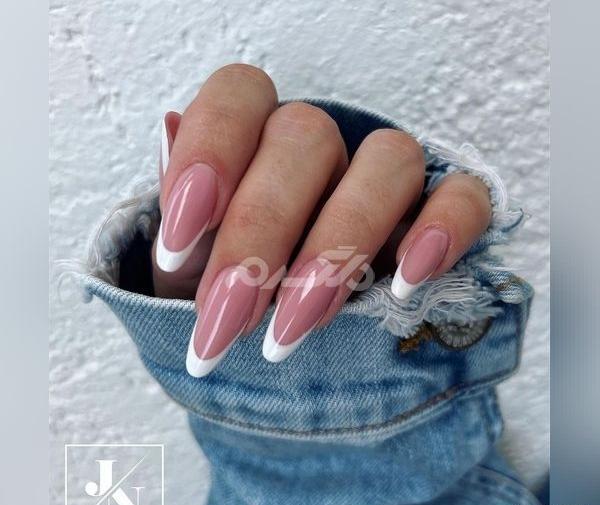 عکس ناخن با فرنچ سفید