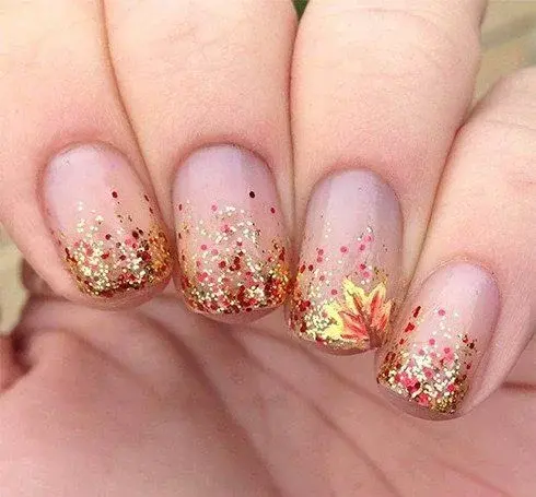 عکس طراحی ناخن پاییزه