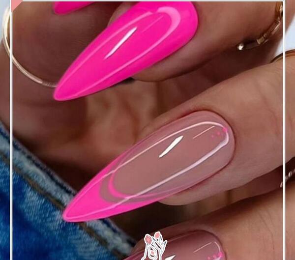 عکس لاک ناخن صورتی مات