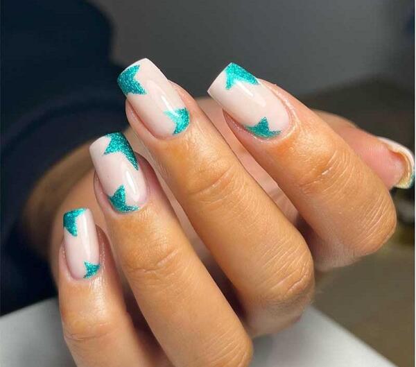 عکس ژلیش ناخن ساده و شیک