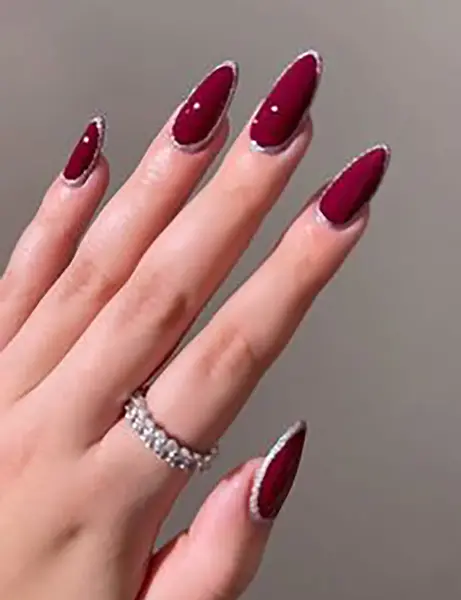 عکس مدل ناخن زرشکی
