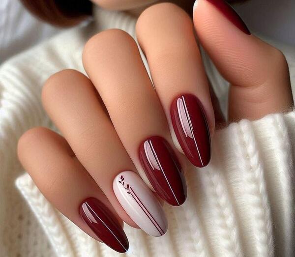 عکس ناخن رنگ زرشکی