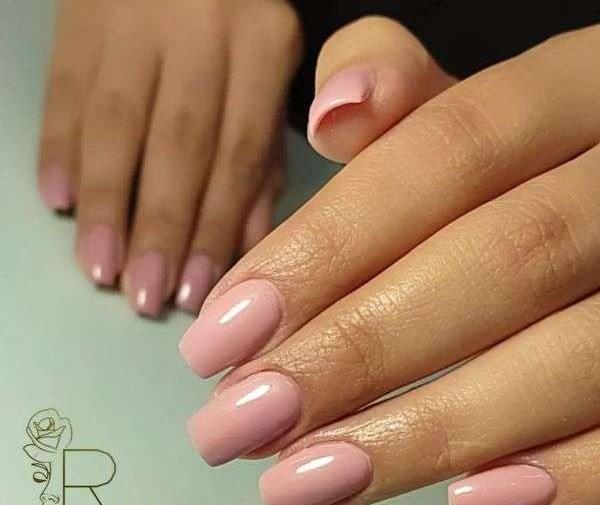 عکس ناخن رنگ کالباسی
