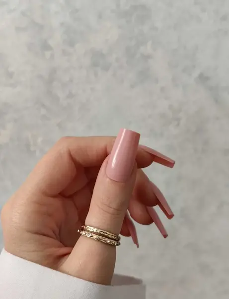 عکس ناخن رنگ کالباسی