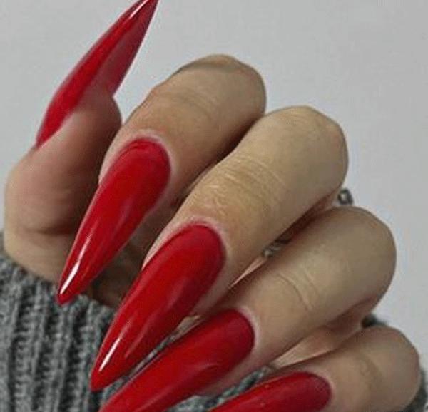 عکس ناخن شکسته خونی
