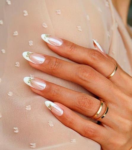 عکس حلقه روی ناخن