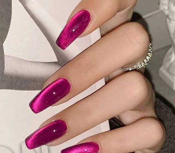 عکس مدل ناخن چشم گربه ای