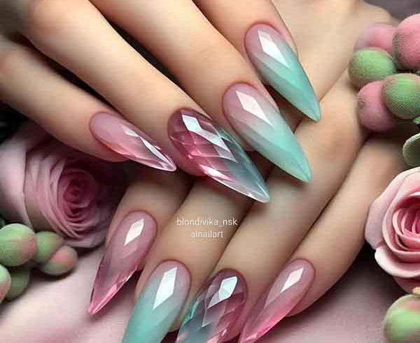 عکس ناخن نوک تیز بلند