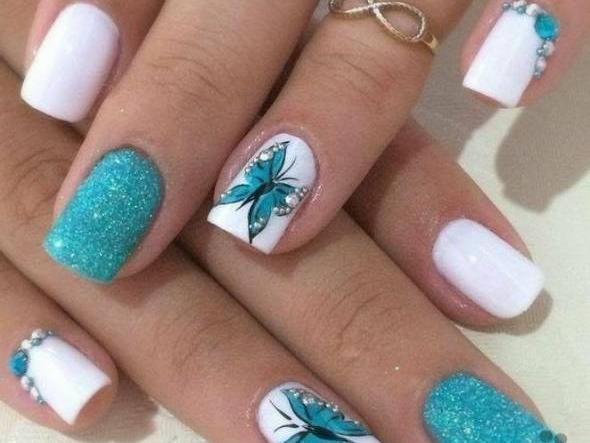 عکس ناخن مصنوعی تک شاخی