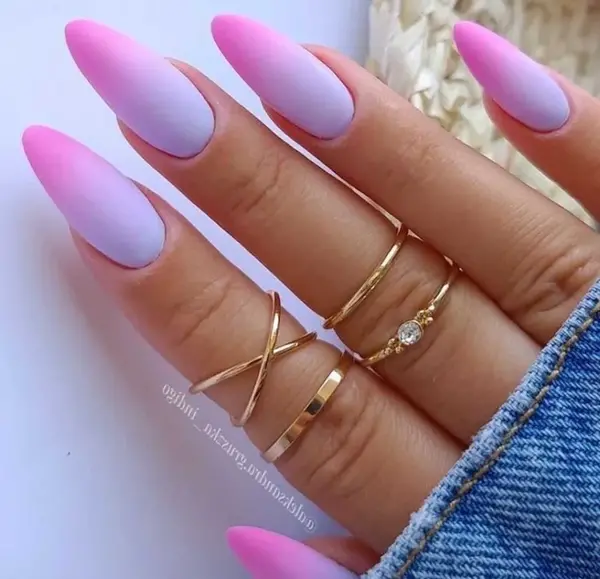 عکس ناخن آمبره بنفش