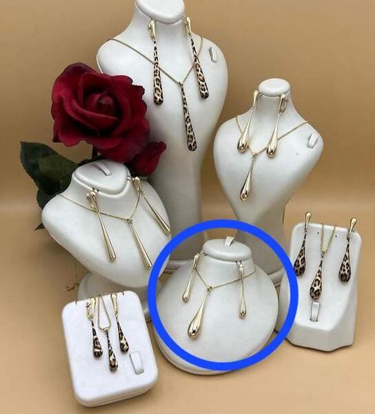 عکس طلاهاتونو بزارید نی نی سایت