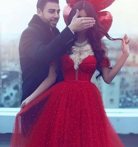 ژست عکس نامزدی ایرانی