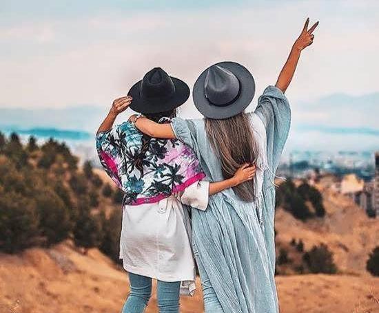 عکس دوستانه دخترانه چهار نفره