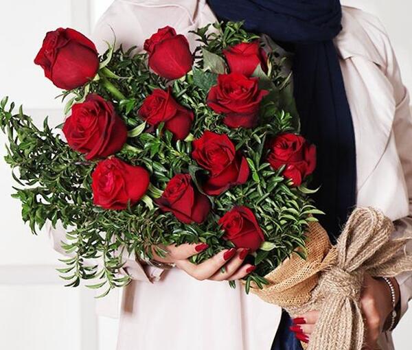 عکس نوشته های گل رز قرمز